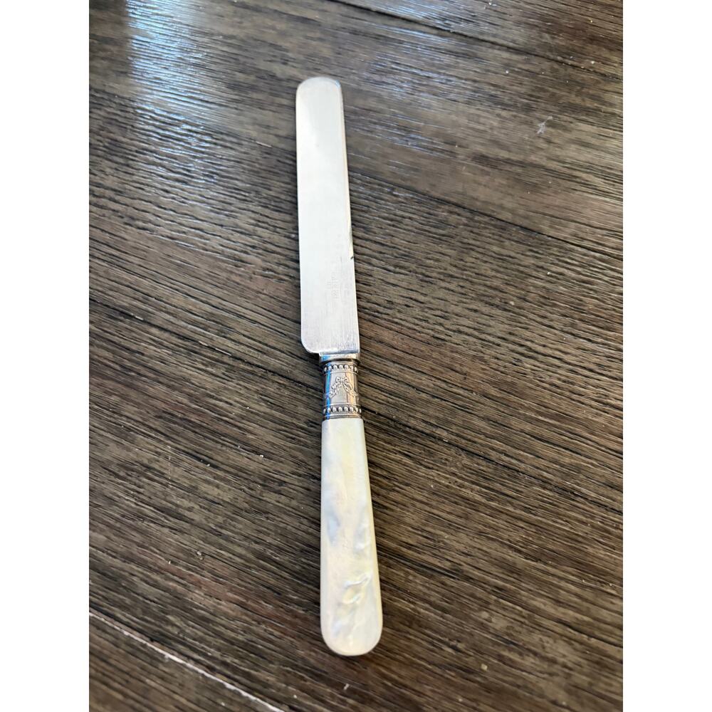 Antique American Cutlery Mother Of Pearl & Sterling Handle  Knife 9 1/8